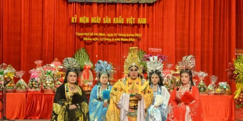 Những Hoạt Động Nổi Bật
